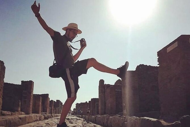 Private Full Day Tour Ruins of Pompei and Wine Tasting Experience - Lacryma Christi and a local lunch
