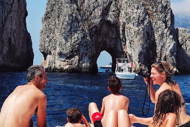Private full day tour to Capri with grottos - The small comforts that make a private boat worthwhile