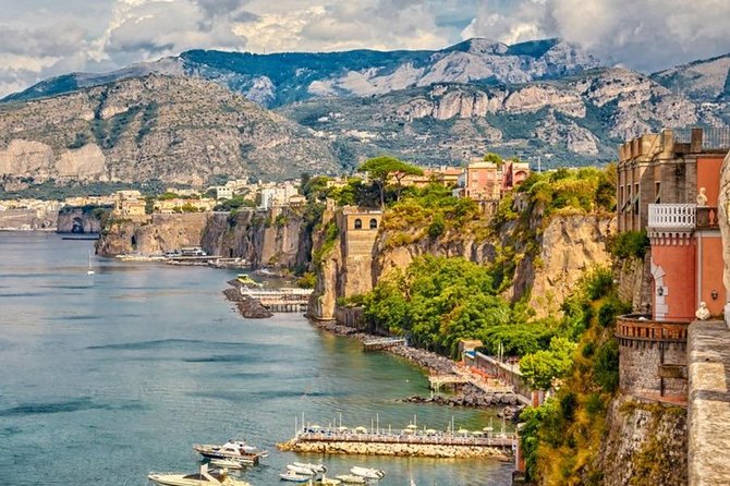 Private Guided Tour Of Capri - Sorrento & Pompeii - What the private format really buys you
