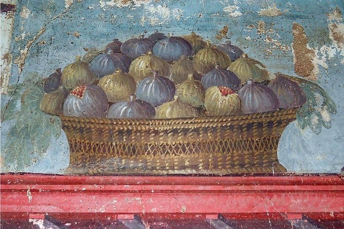 Private Guided Tour of Pompeii and Herculaneum - Timing, walking, and practical comfort