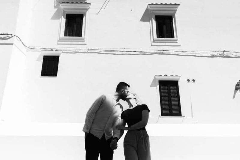 Private Photo Shoot in Amalfi Coast with Walter Campisi - Meeting Walter by WhatsApp