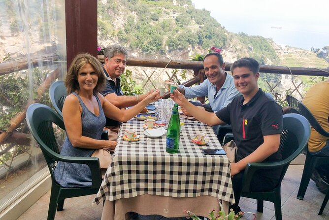 Private Pompeii & Ravello Day Trip via Amalfi Coast (Tickets) - Choosing the Pompeii guide option