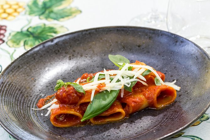 Private Pompeii Tour with Organic Wine Tasting & Lunch - Should you book it?