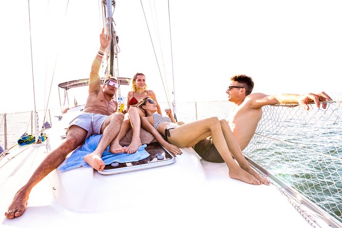 Private sailing trip along Capri and the Sorrento Coast - Sailing toward Capri instead of racing there