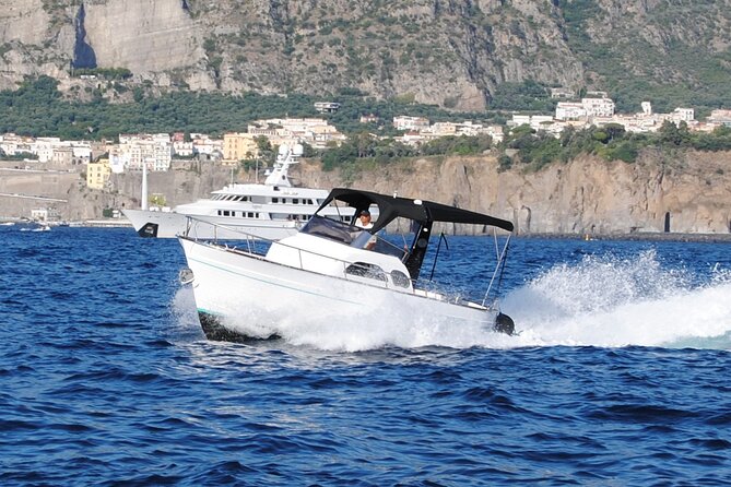 Private Scenic Boat Tour from Sorrento to Positano and Amalfi - Li Galli and the sirens of Greek mythology