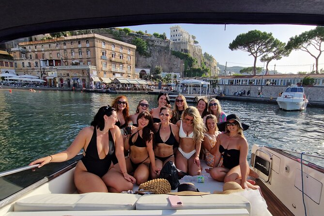 Private Sorrento Sunset Cruise with Prosecco, Spritz & Limoncello - Is $288.04 per person a fair price?