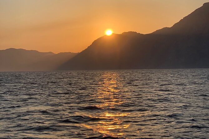 Private Sunset Cruise of the Amalfi Coast (restroom on board) - What the private format changes