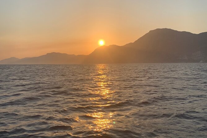 Private Sunset Cruise of the Amalfi Coast (restroom on board) - Is $617.73 a fair price?