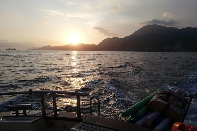 Private Sunset Cruise with Prosecco Onboard - Who Will Get the Most From This Cruise?