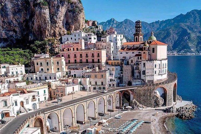 Private Tour Amalfi Coast from Sorrento - Photo stops and the road between towns