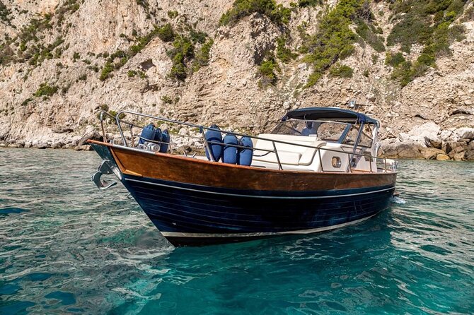 Private Tour Capri & Positano from Sorrento -Gozzo Apreamare 10 - Who will enjoy this most