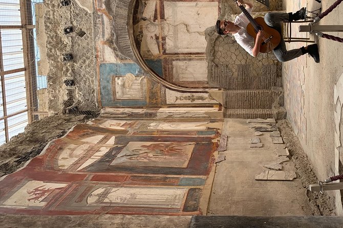 Private Tour of Pompeii - The human story behind the AD 79 eruption