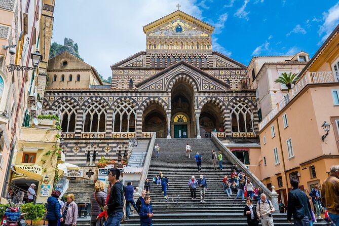 Private Tour of the Amalfi Coast from Sorrento with Driver - Ravello, the hilltop pause