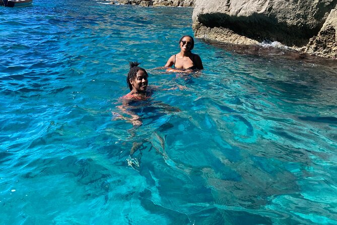Private Tour of the Island of Capri by Boat and Visit to the Caves - Marina Piccola and the clear-water pause