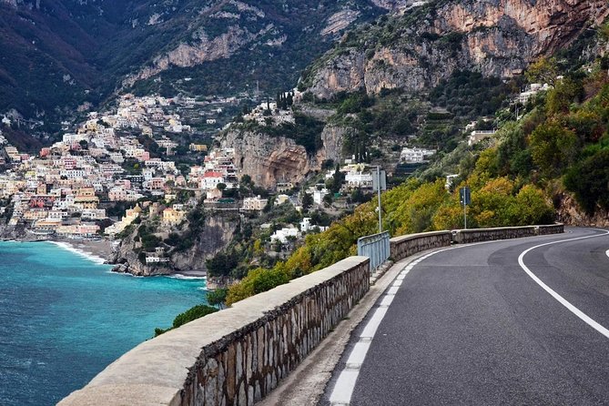 Private Transfer: From Amalfi (hotel) to Naples (hotel-airport-train station) - Who should book this transfer