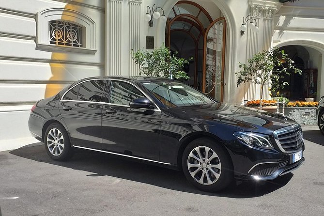 Private Transfer from SORRENTO to ROME with a stop in Pompeii or vv - What the $428.91 price means