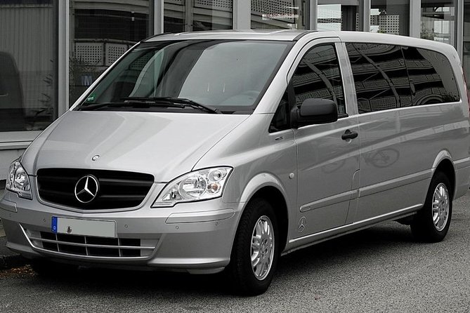 Private transfer Praiano to Naples - Hotel, B&B, and apartment pickup