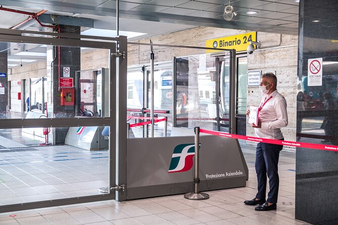 Private Transfer: Sorrento to Naples or Vice Versa - Communication is the part to manage carefully