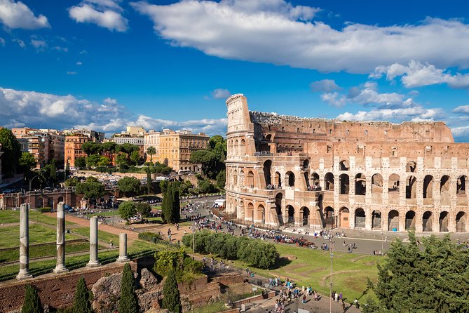 Private Transfer: Sorrento to Rome or Vice Versa - Meeting your driver at an airport, port, or station