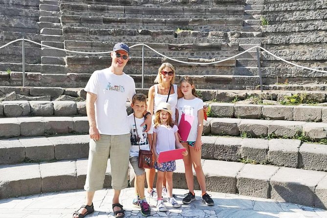 Rome to Pompeii Tour for Kids & Families w Hotel Pickup & Skip-the-Line Tickets - Leaving Rome at 7:30 am