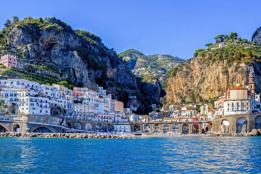Salerno: Private custom tour with a local guide - Choosing two, three, four, six, or eight hours