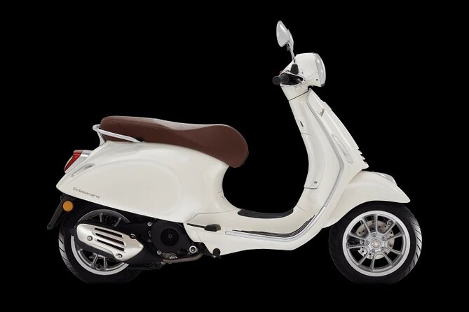 Scooter Rental Vespa Primavera 125cc from Sorrento - Key points to know before you rent