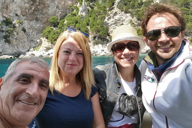 Shared boat tour from Sorrento to discover Capri - Marina Piccola and your three to four hours on Capri