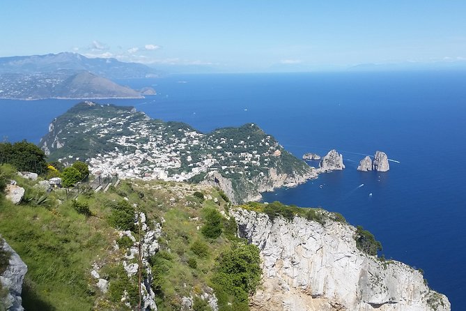 Shared Capri & Anacapri Full-Day Tour from Sorrento - Group size, crowds, and meeting point