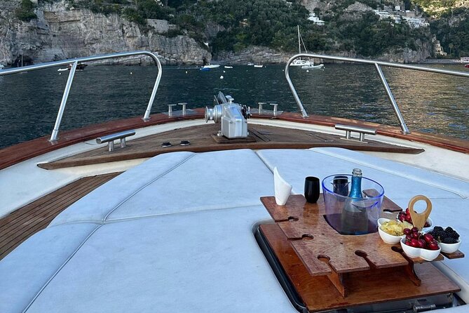 Shared Sunset Cruise from Positano with Drinks & Snacks 1.5-Hour - Seating, comfort, and what to bring