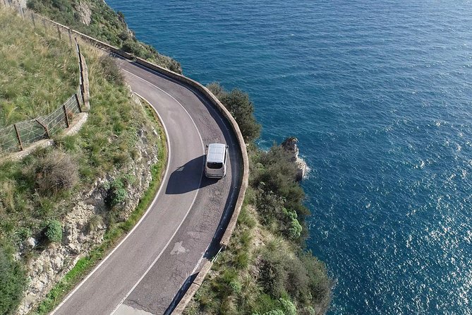 Shared Transfer from Sorrento to Naples Airport - Why this transfer can save your departure day