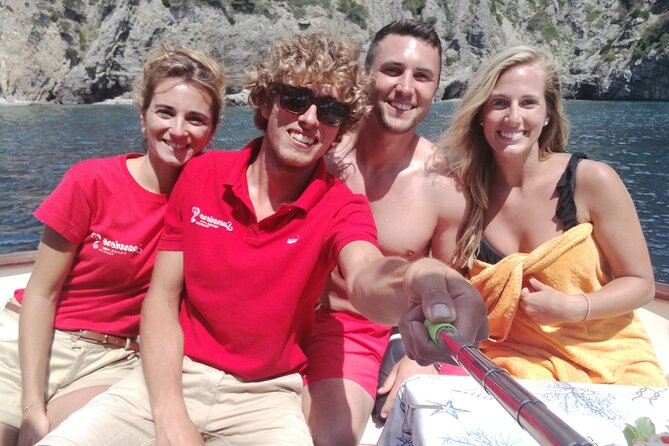 Shared trip with fishing and visit the beauty of Capri island - What to Bring for a Comfortable Seven Hours
