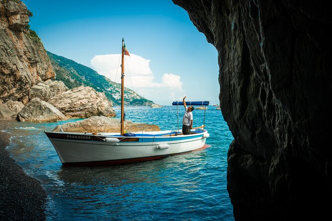 Simply Amalfi Coast Private Boat Tour con Giovanni - What the $714.14 price really buys you