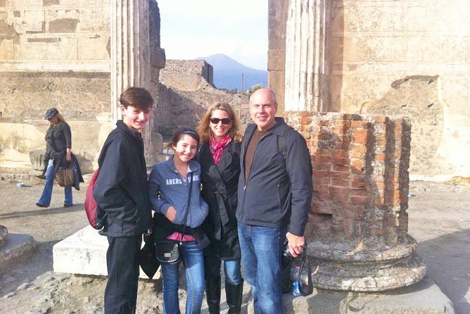 Skip-the-line Ancient Pompeii Highlights Exclusive Tour with Local Private Guide - Key points to know before booking