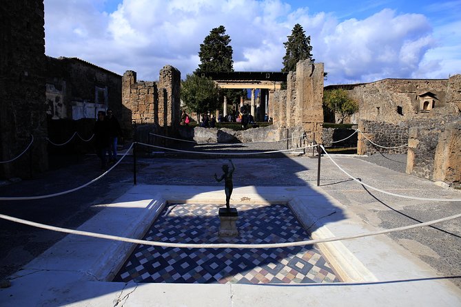 Skip the Line Guided Tour of Pompeii led by an Archaeologist - Is $95.53 a Fair Price?