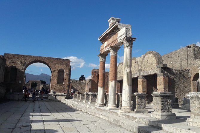 Skip-the-Line Pompeii Archaeological Site with Private Guide - The physical side of a two-and-a-half-hour walk