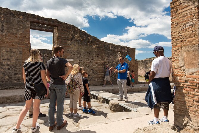 Skip the Line: Pompeii Express Small Group Guided Tour - What This Tour Does Not Cover