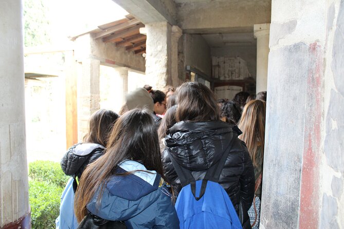 Skip-the-Line Pompeii Tour for Kids with an Archaeologist - Why Pompeii works better with a child-focused guide
