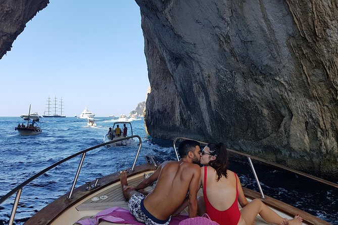 Small Group Boat Day Excursion to Capri Island from Sorrento - The Blue Grotto question needs careful attention