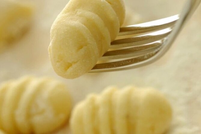 Small-Group Cooking Class in Positano: Gnocchi, Tiramisù & Drinks - Tiramisù and the dishes already waiting on the table