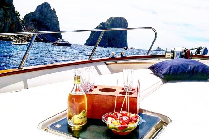 Small-group Positano Capri - Three hours near Capri, with a practical catch