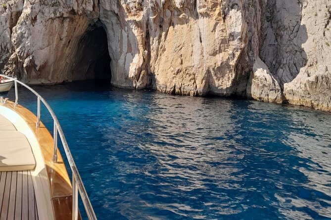 Small Group Tour from Salerno to Capri by Boat - Snacks, prosecco, and the small details