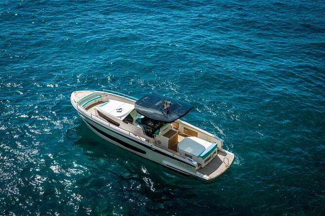 Small Group Tour to Positano by Boat at Sunset - Praiano: the first photo stop