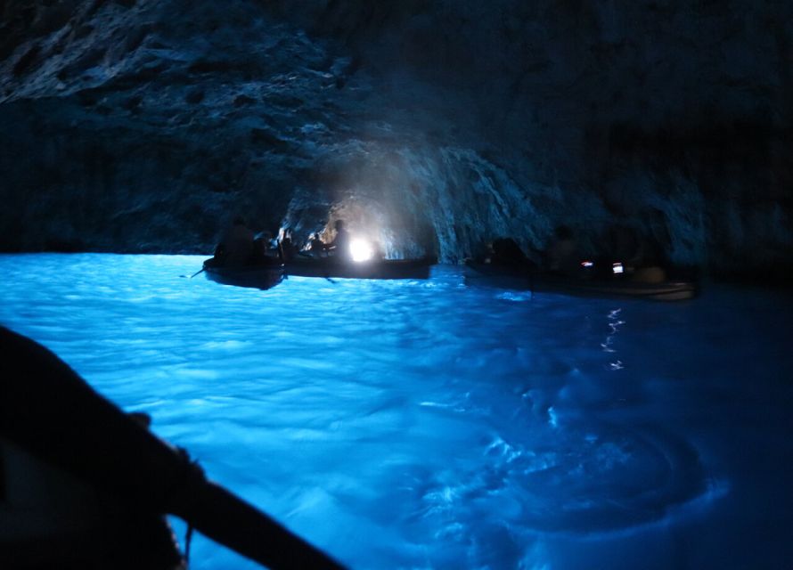 Sorrento: Capri, Anacapri and Blue Grotto Guided Tour - Capri in one day: the key points