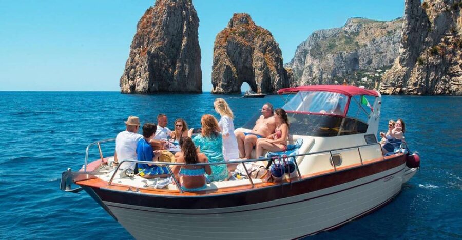 Sorrento: Capri and Blue Grotto Boat Cruise with Drinks - Key points to know before booking
