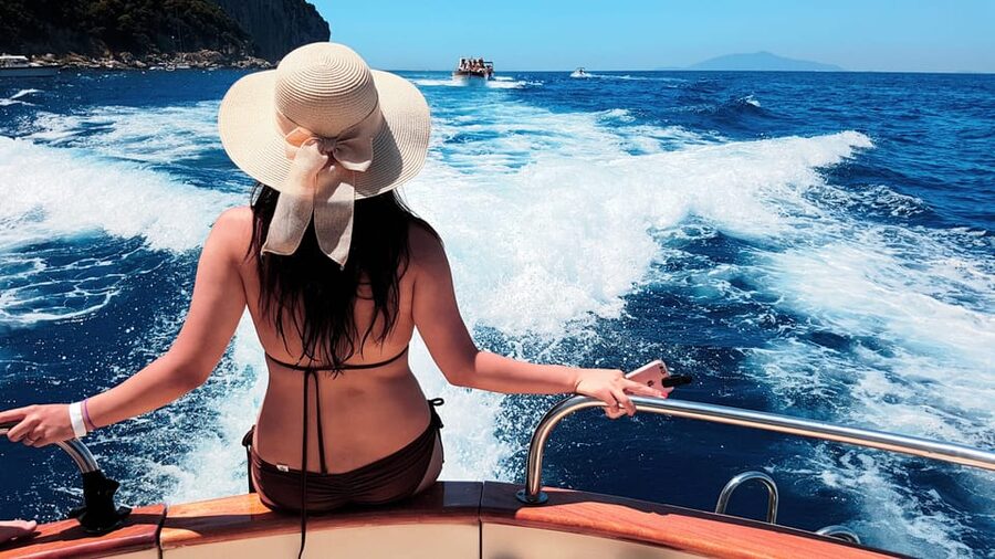 Sorrento Coast 2 Hours Shared Boat Tour with Swimming Stop - Following the Sorrento coastline