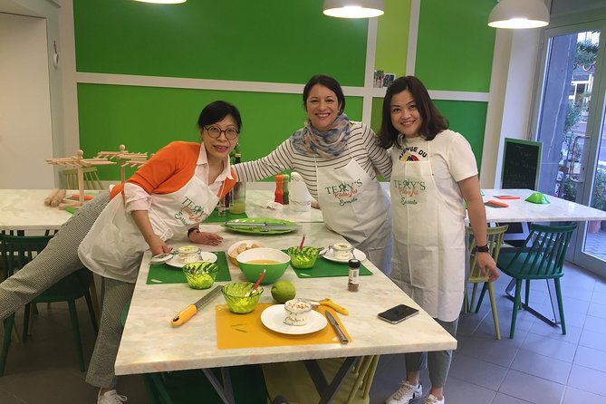 Sorrento Cooking Experience - Terry's kitchen - A four-course menu from pasta to tiramisu