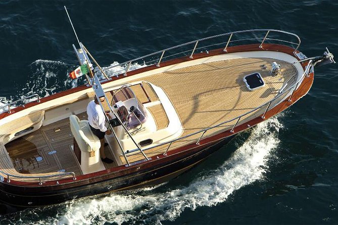 Sorrento: Exclusive Capri Private Boat Tour & Blue Grotto - Why a private Capri boat tour works well