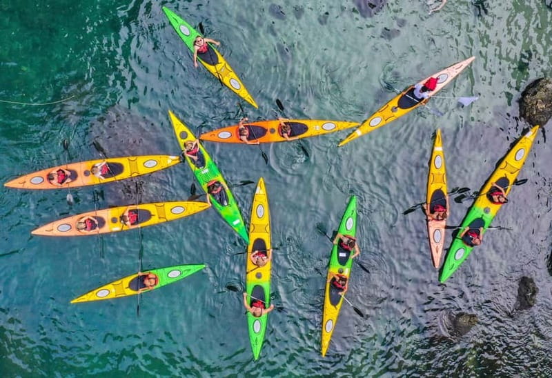 Sorrento: Guided Kayak Tour + Free 1h Paddleboarding - Marina Grande to the Baths of Queen Giovanna