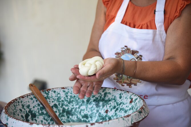 Sorrento Half-Day Farm Experience: Pizza, Cheese Making and Wine - Who will enjoy this four-hour outing