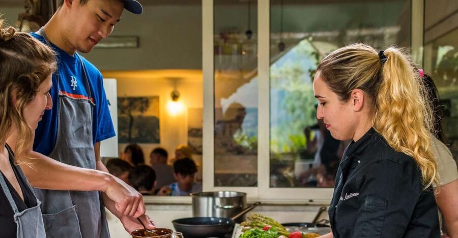 Sorrento: Hands-on Cooking Class - Meeting at Piazza Tasso